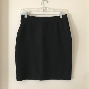 LOFT Black Floral Pencil Skirt Size XS NWOT